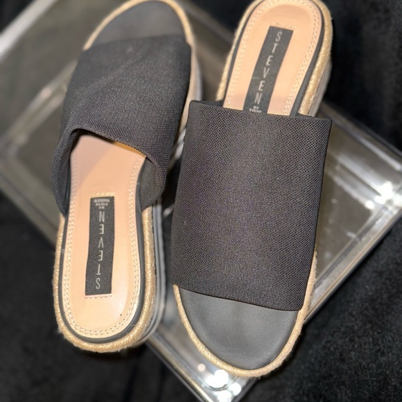 Seven7 Black Espadrille Platform Sandals - Picture 7 of 12